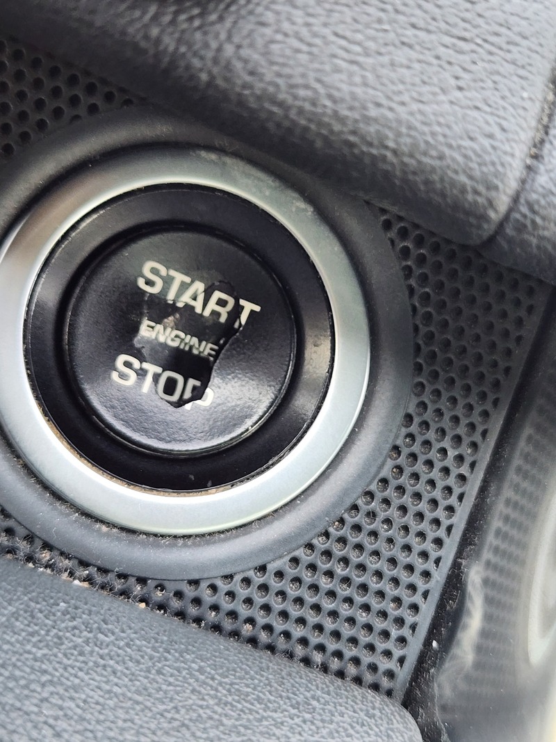 Used 2014 Range Rover Sport for sale in Dubai